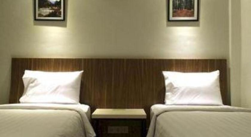 Hart Hotel Arjuna Mataram Exteriör bild