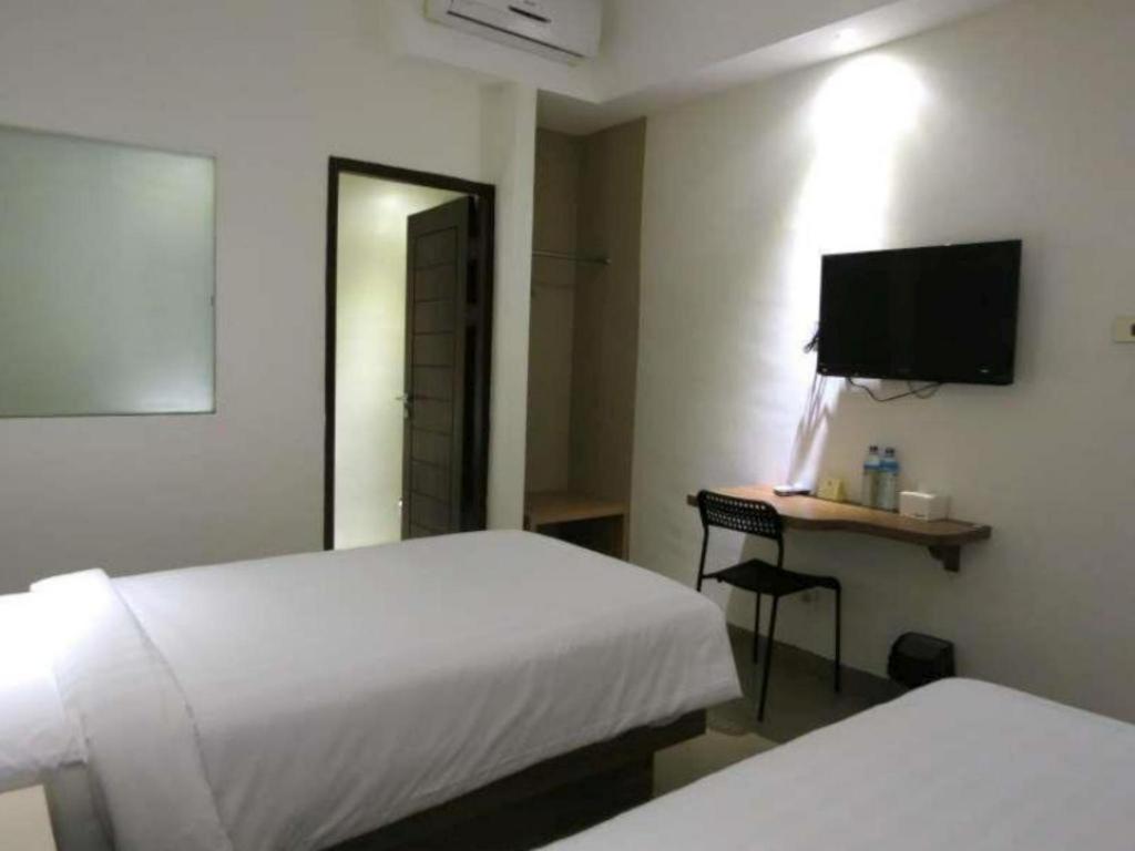 Hart Hotel Arjuna Mataram Exteriör bild